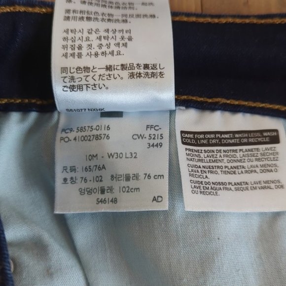 Levi’s Mid Rise Dark Wash Skinny Jeans SZ 10 - Picture 12 of 13